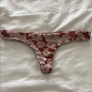 Acacia Ho’okipa bottoms in Rust Magnolia